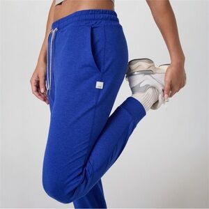 Vuori Performance Jogger•DreamKnit fabric•💙Copenhagen Heather Blue